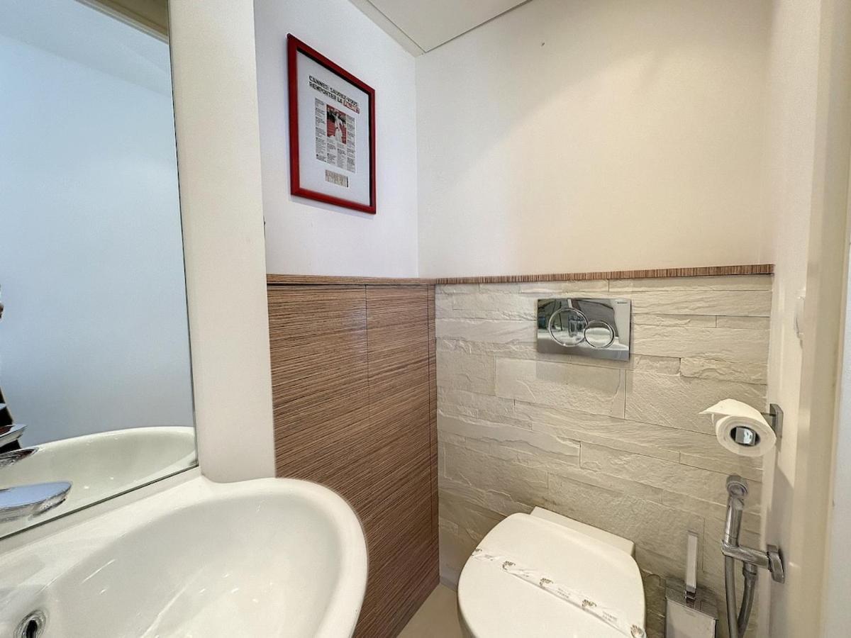 Modern 2-bedroom Stunning Sea View On La Croisette *